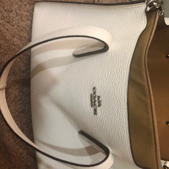 Ladies handbag